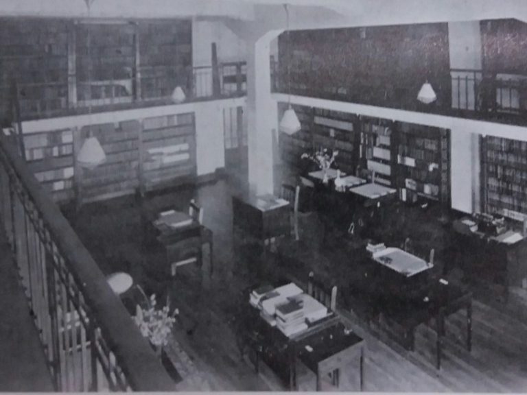Imagen que muestra antigua Biblioteca de la Universidad de Concepción